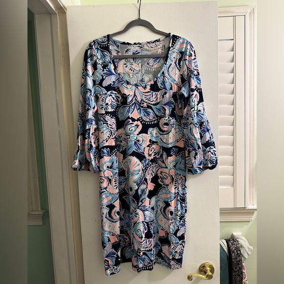 Lilly Pulitzer ¾ sleeve dress - Picture 1 of 3